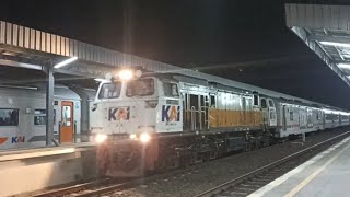 KA Kertajaya Relasi Pasar Senen - Surabaya Pasar Turi | Kereta Api Indonesia (KAI)