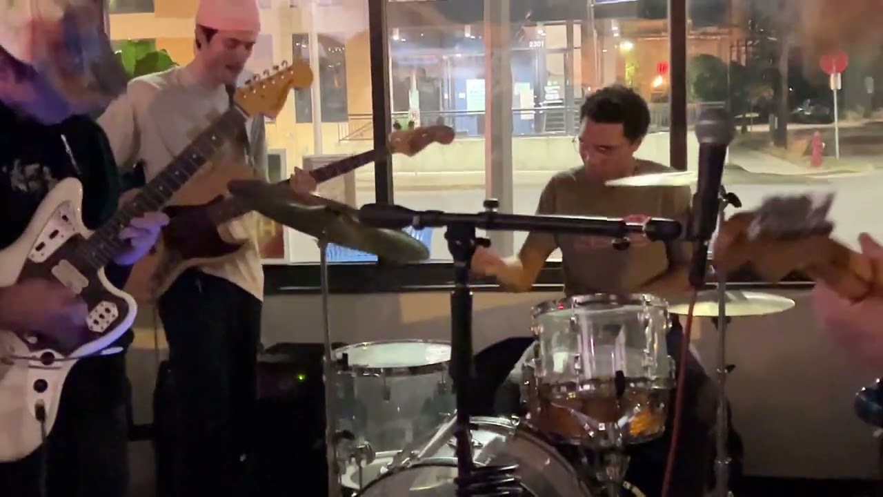 Cage World @ Pilllar Forum 10.06.22 (part 6 of 6)