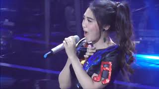 Via Vallen Medley Lagu Tradisinoal Jawa di Konser Slank In Love