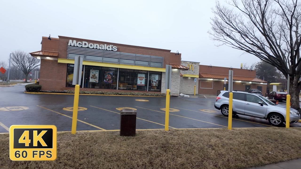360° View of fast food restaurants - Free stock video - 4K 60fps