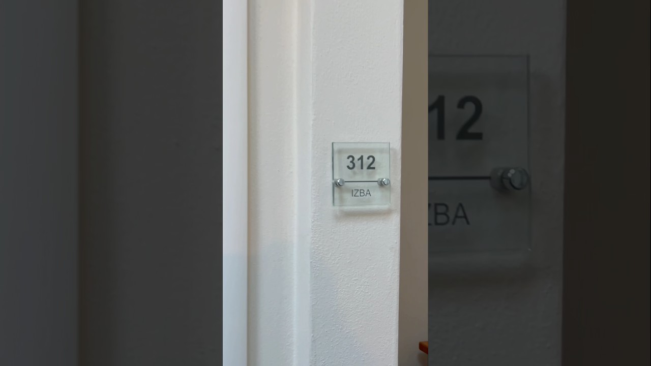 Угадаете, на каком языке надпись? Пишите в комментариях 🤭 