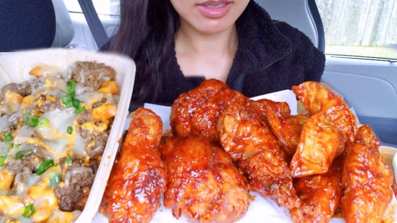 ASMR EATING CAR MUKBANG KOREAN FRIED CHICKEN FRIES & CHEESY 먹방 REAL SOUND TWILIGHT SHOW