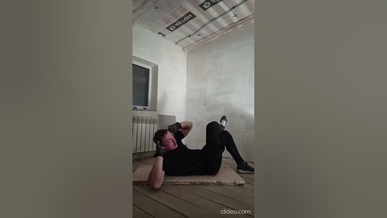 Домашняя тренировка. Косые скручивания и поднятие ног #shorts # ...
