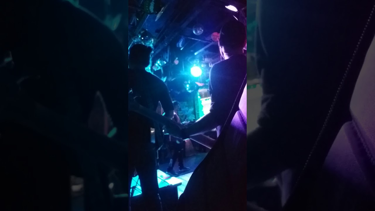 Heartbreak warfare - John mayer bass cover by Petch bassman