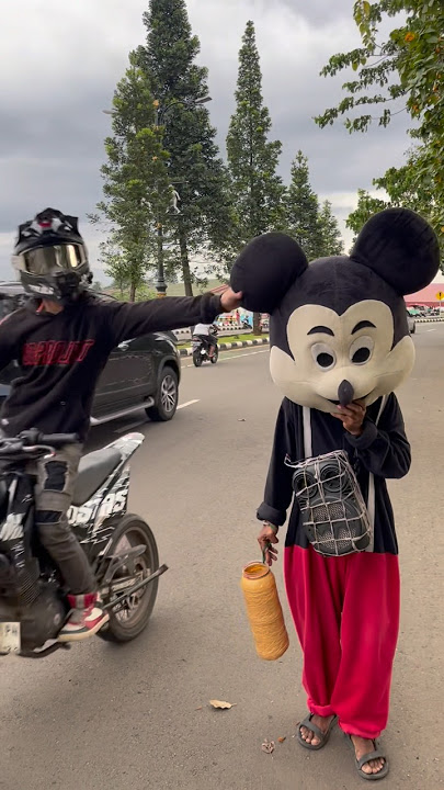 😢sad to see sad people 🥹