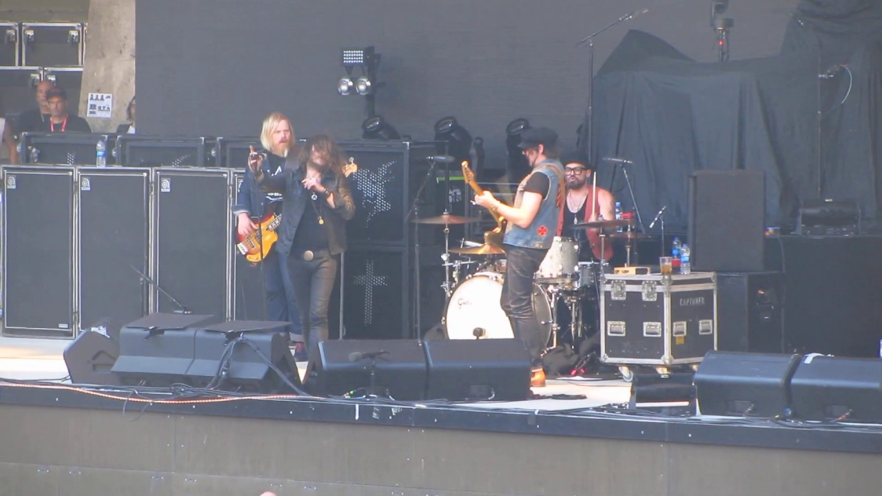 Rival Sons  - Keep On Swinging - Berlin am 08.06.2016