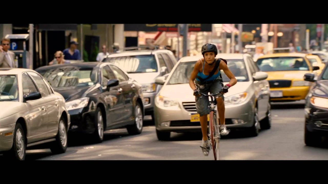 PREMIUM RUSH - "Training" Featurette in HD