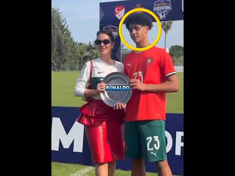 jabartoto4d x ace99 - Alasan Ronaldo Junior Tak Pakai Nomor 7 Akhirnya Terungkap!