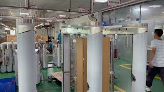 A 1.6-meter-wide security gate. Have you ever seen one like this? It's truly amazing!