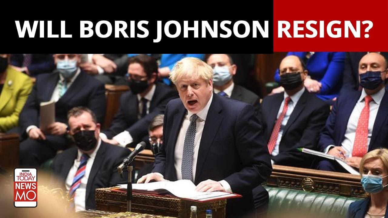 Boris Johnson Looks Completely Broken As UK Parliament Grills Him | NewsMo | India Today