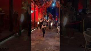 Show time 🐈‍⬛💥 #firegirl #bangkok #dancers