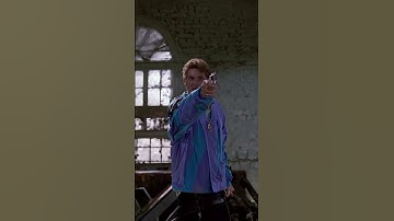 Reservoir Dogs Standoff Scene - Expanded with Photoshop AI