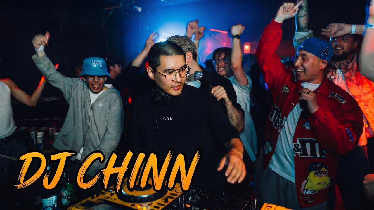 Guarda TECHNO • BAILE • BASSHOUSE • DJ CHINN su YouTube Guarda TECHNO • BAILE • BASSHOUSE • DJ CHINN su YouTube