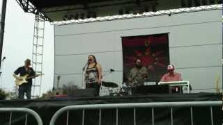 Guilty Sarah and the Tall Boys Rhythm and Roots 2011.mp4