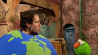 Sesame Street: It's Easy Being Green