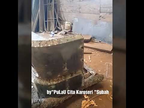 Pembuatan Bemper truk  by Pulaucita karoseri subah  YouTube