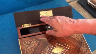 Amazing Royal French  lapdesk
