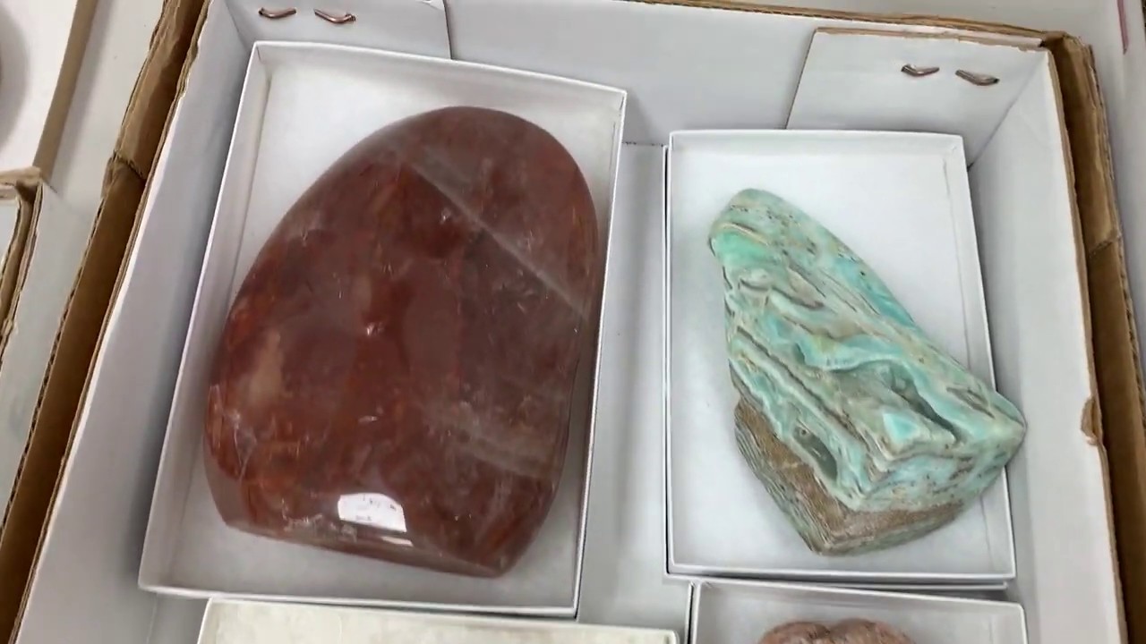 New Crystals For Sale 4 "What's in my Flat?!" series YouTube