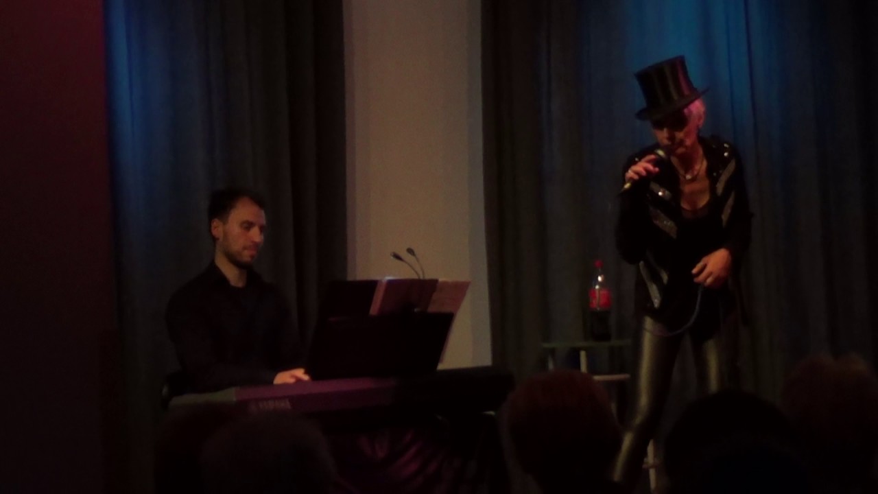 Mo Weirich - Es ist nicht leicht ein Clown zu sein