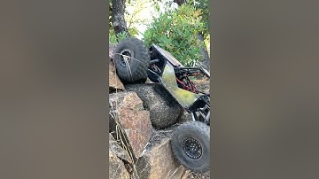 Vert Climb w/ the #wraith #offroad #rccar