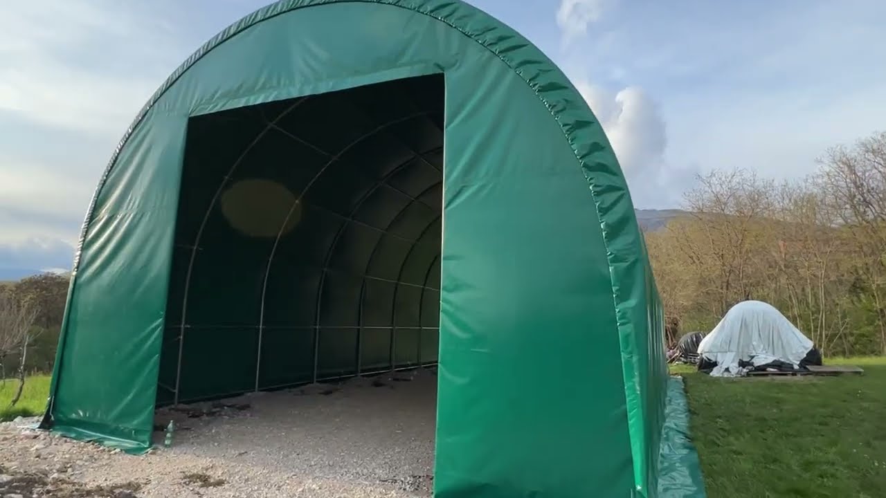 Capannone in pvc …  montaggio tunnel ricovero attrezzi