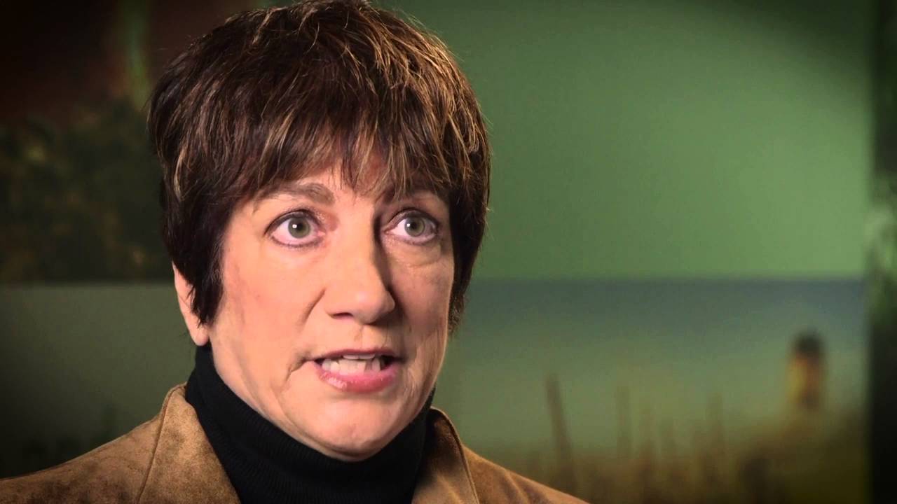 Volunteer with the Food Bank