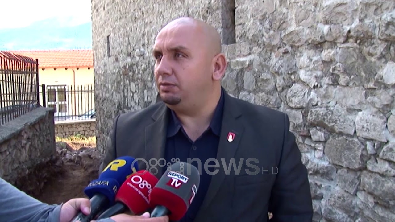 Ora News - Tjetër zbulim në kishën e Balldrenit, del në dritë struktura murale