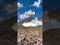 Caught in an Avalanche ❄️😳🏔️                       🎥: Harry shimmin via ViralHog