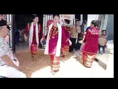 Di Desa Ranah Karya disambut Tari Gandai yang merupakan tari tradisional masyarakat Mukomuko