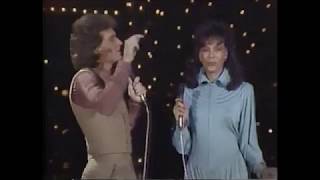 Marilyn McCoo "Get Closer" with Rex Smith on Solid Gold