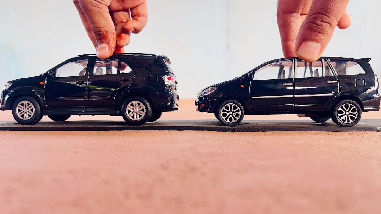 Unboxing of Scale Model INNOVA | FORTUNER | Centy toys | Centy cars ...