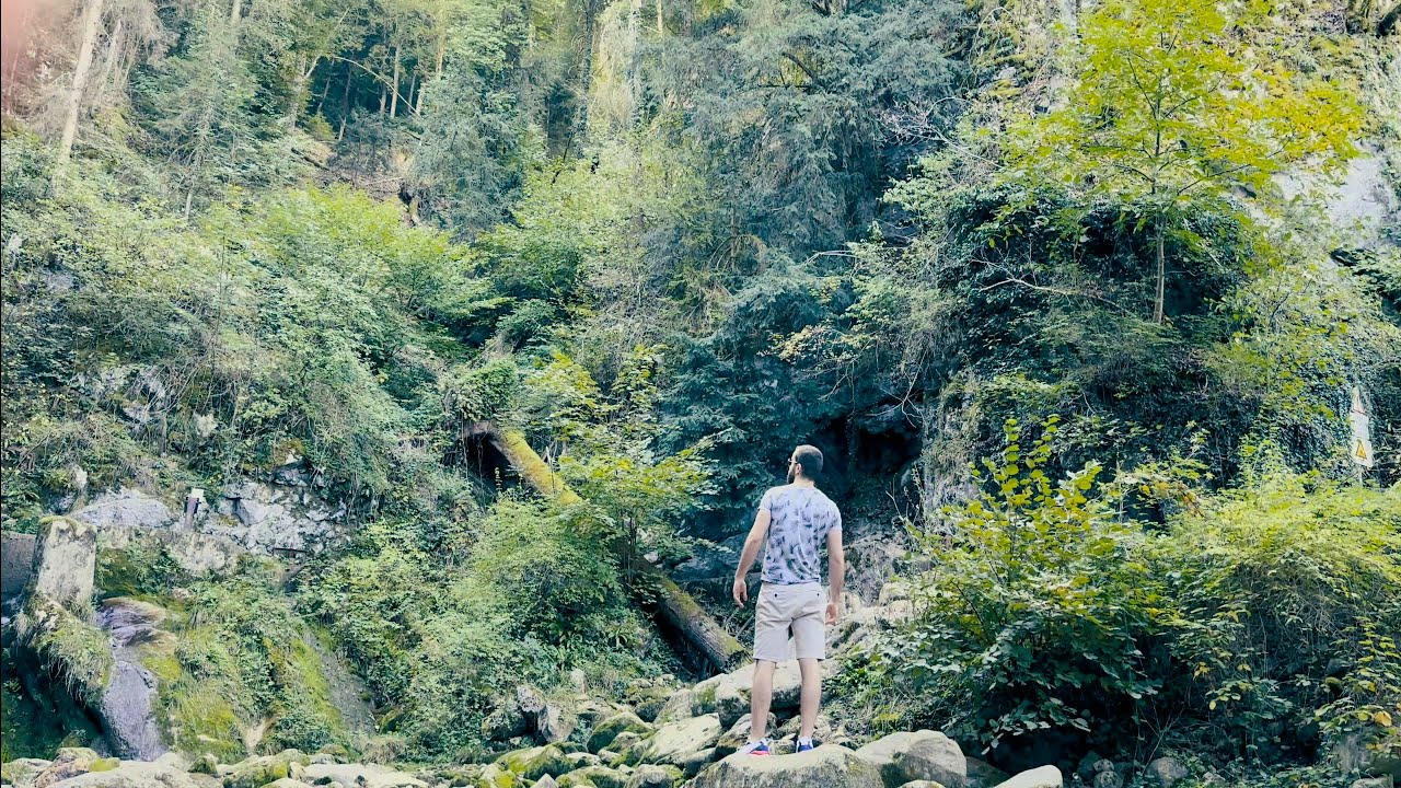 GOTH - BuddyTrip [Official Music Video]