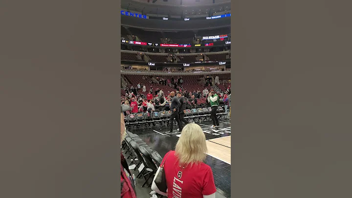 LAVAR BALL at the Chicago Bulls Game - DayDayNews