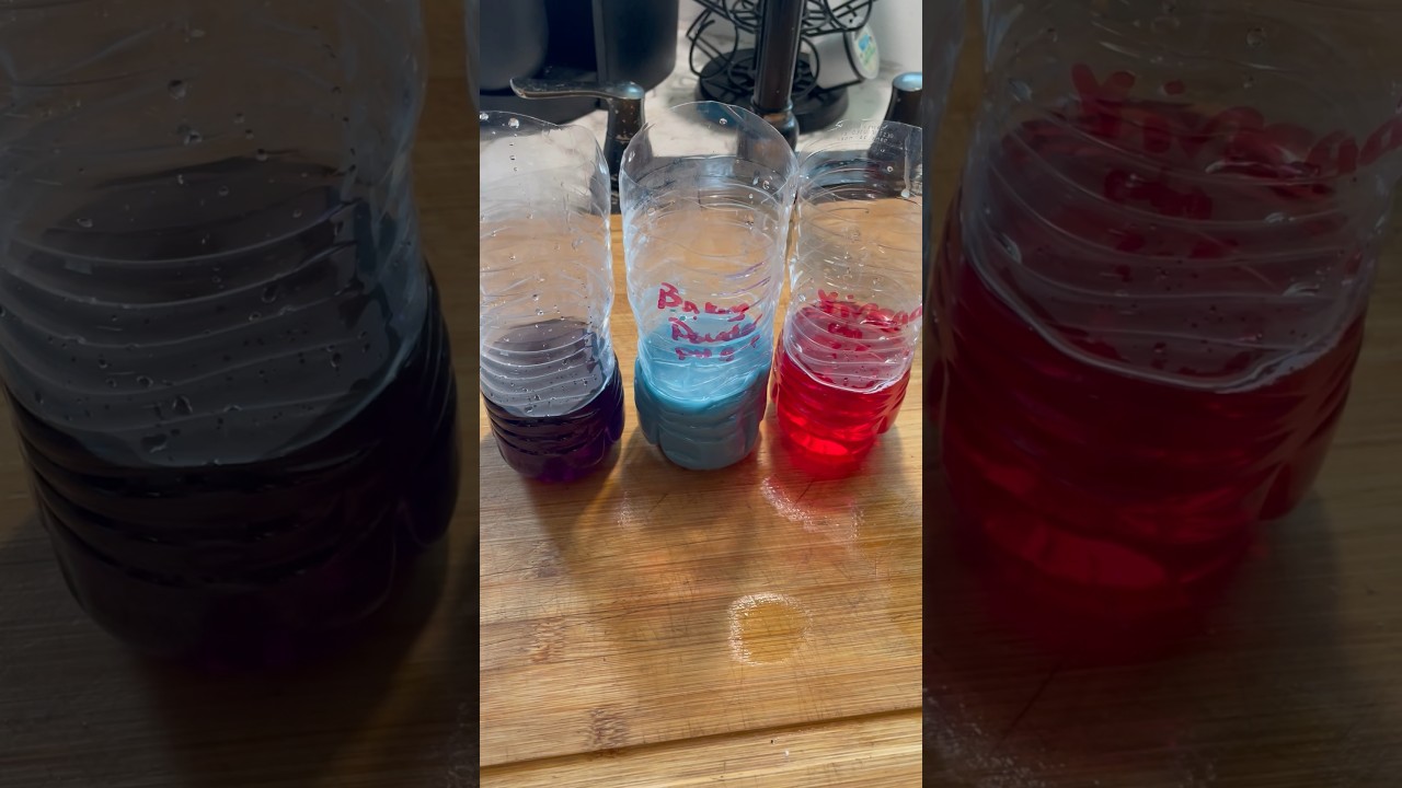 Natural food coloring with red cabbage! 