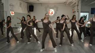 Aventura - Brindo Con Agua /Kasia Brozynska Bachata Ladies Styling NYC