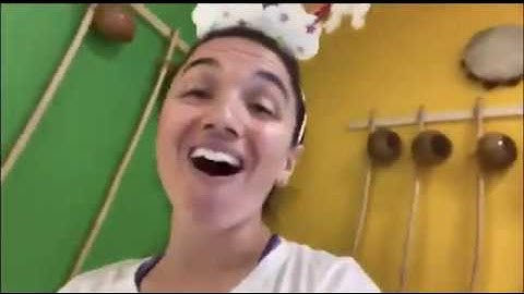 how to play Berimbau ( kids at home )