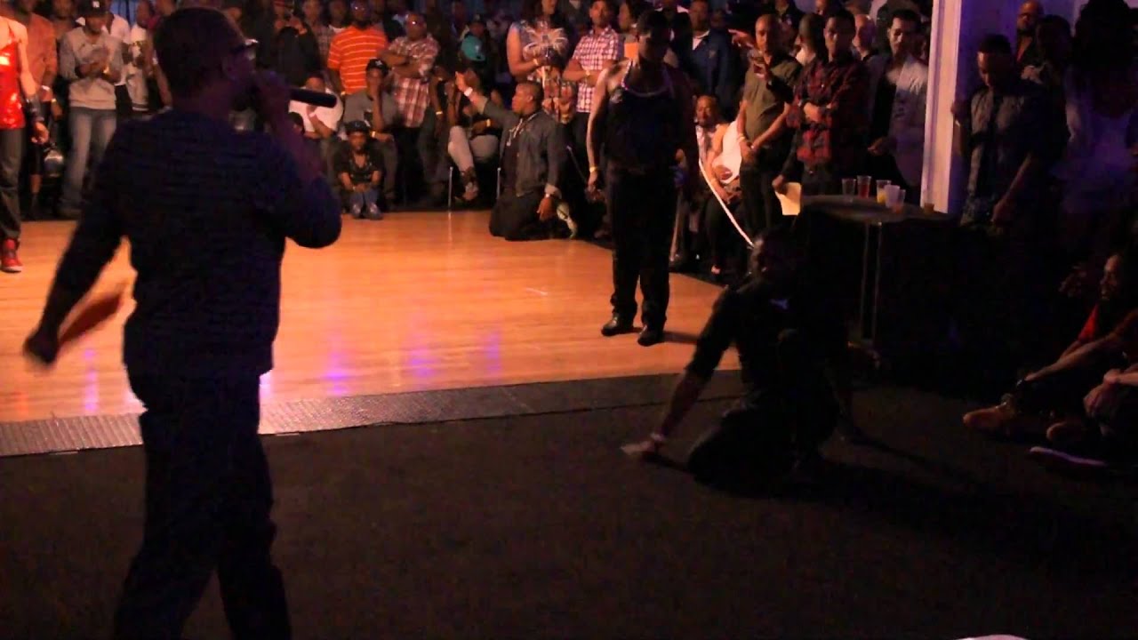 LEGENDARY VF CHARLES KHAN 10'S @ DC AWARDS BALL 2011