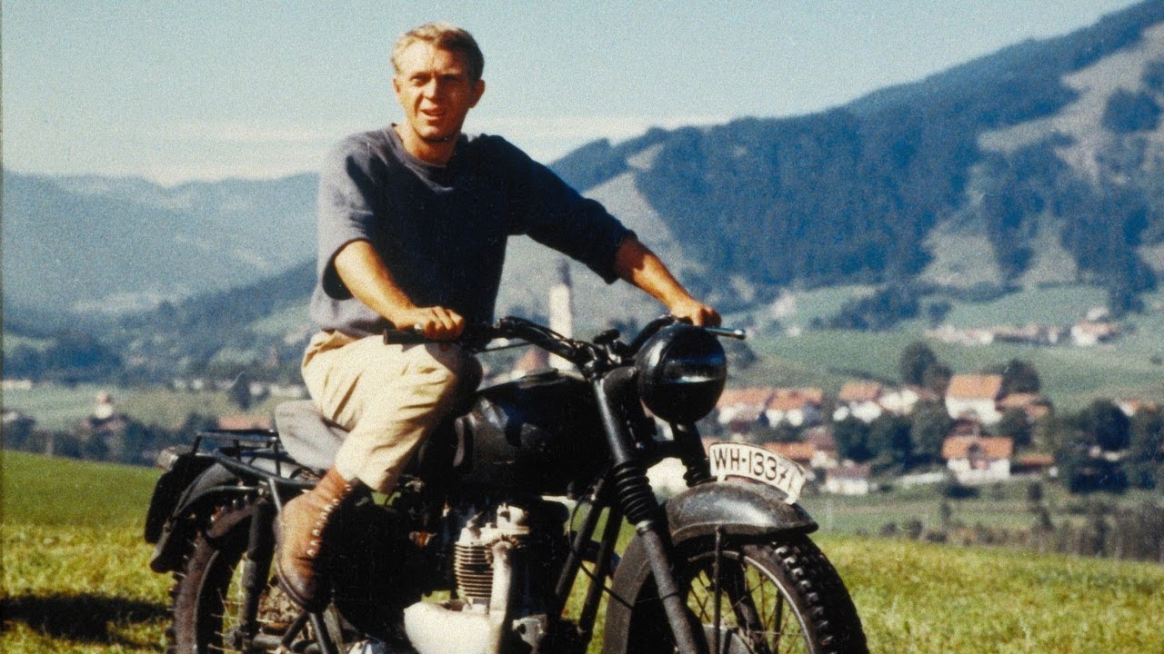 La Grande Évasion (1963)  - Briefing du Capitaine Virgil Hilts