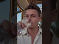 Wat zou Carlos van zijn vader hebben geleerd? 🧐🤪 #funny #vlog #couple #travel