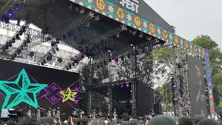 Wajah ayu untuk siapa - Nasida ria . Synchronize Fest 2022