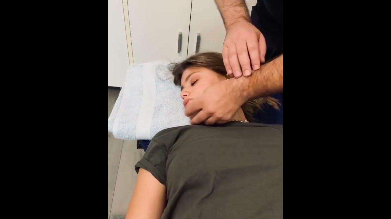 Girl s jaw massage tmj manipulation with hvla youtube