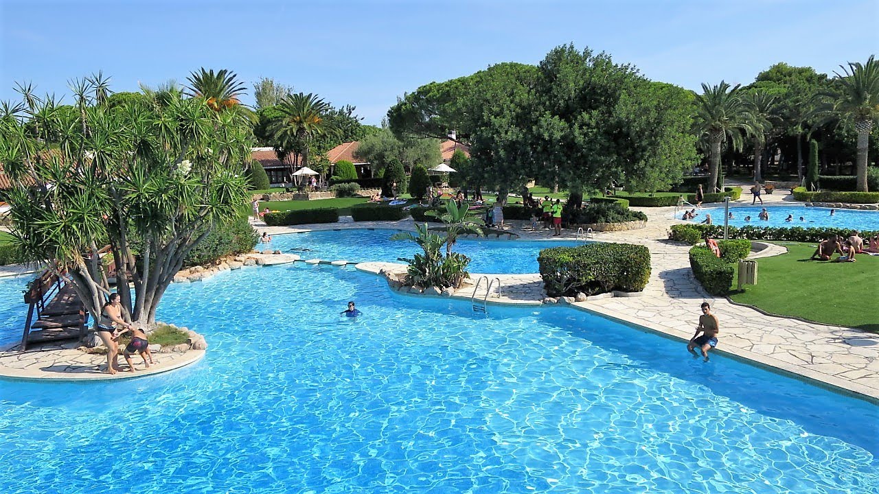 Camping Playa Montroig in MontRoig del Camp (September 2018). YouTube