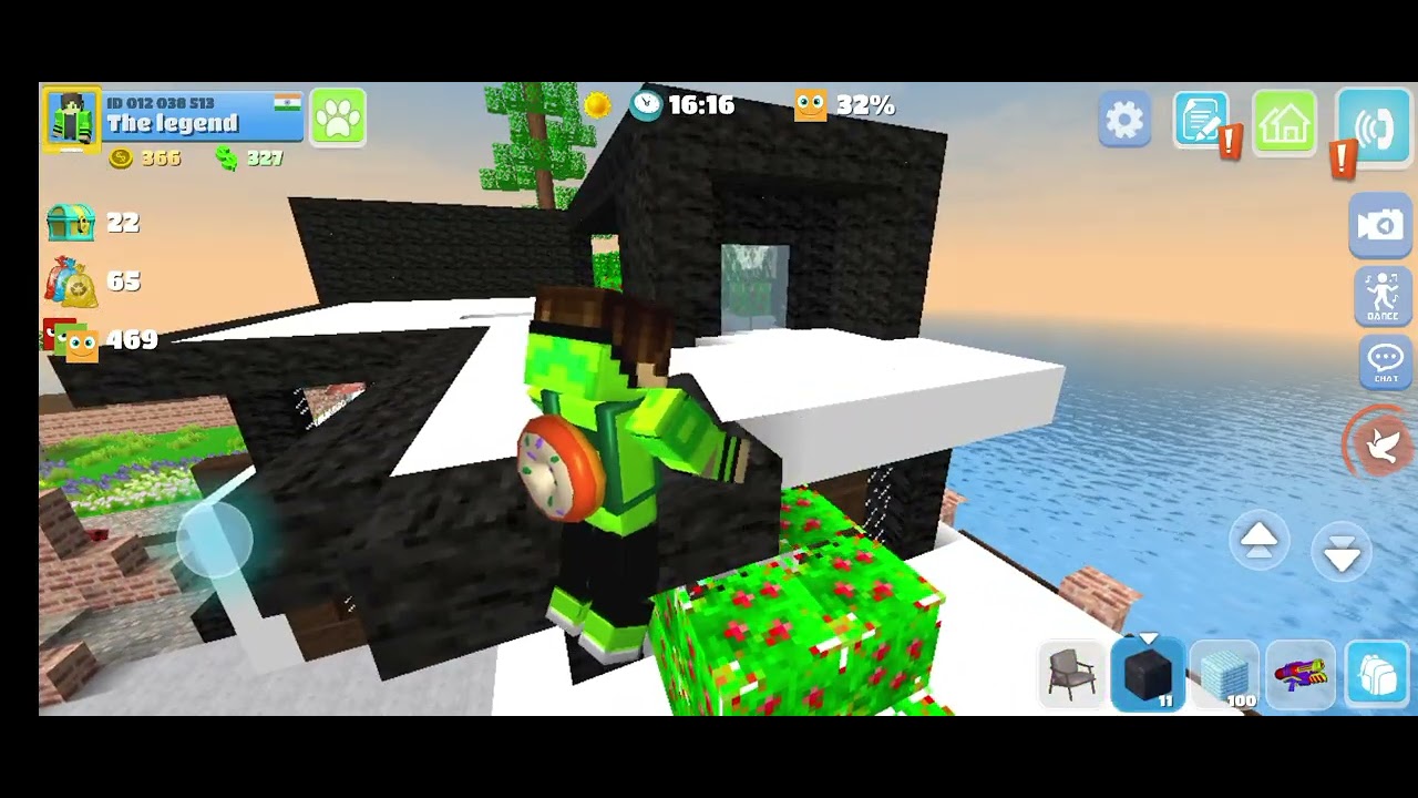 Please support me guys 😭🙏 this game name is school party Craft 