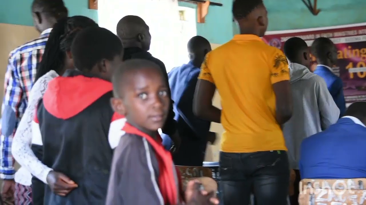 Obejrzyj Coming soon: Minana by Evangelist Chingoma w YouTube Obejrzyj Coming soon: Minana by Evangelist Chingoma w YouTube