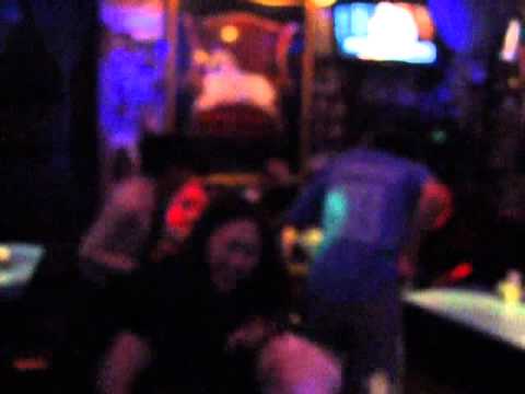 台中ruby pub 2010年 11月拉麵生日熱舞團2.MP4