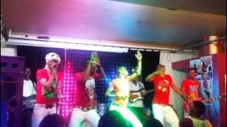 Peter Dewa Moyo - Zvinoita Murudo (Live @  City's Spors Bar 29 07 2016)