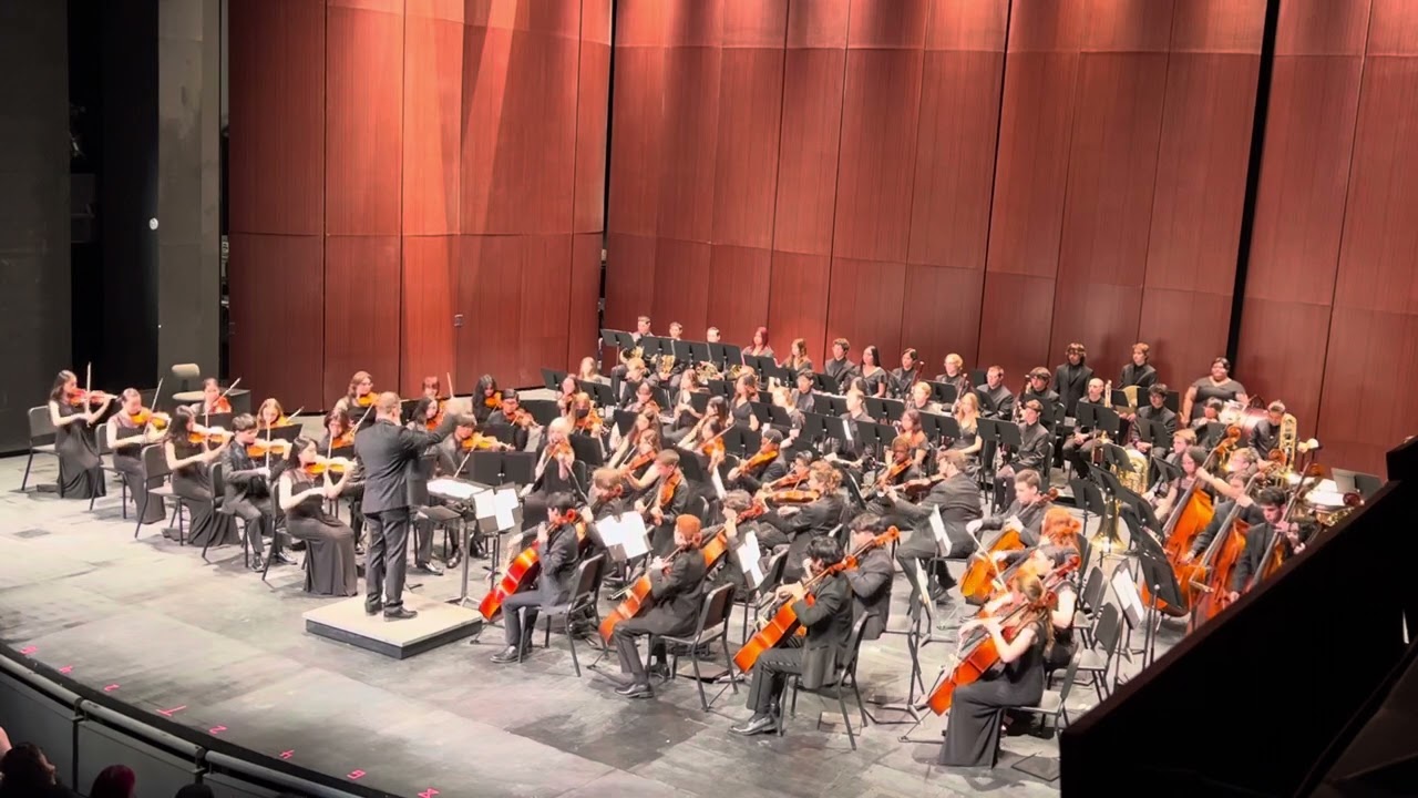 LVA Fall Concert O4 performing Luberon Dances I. Menerbes