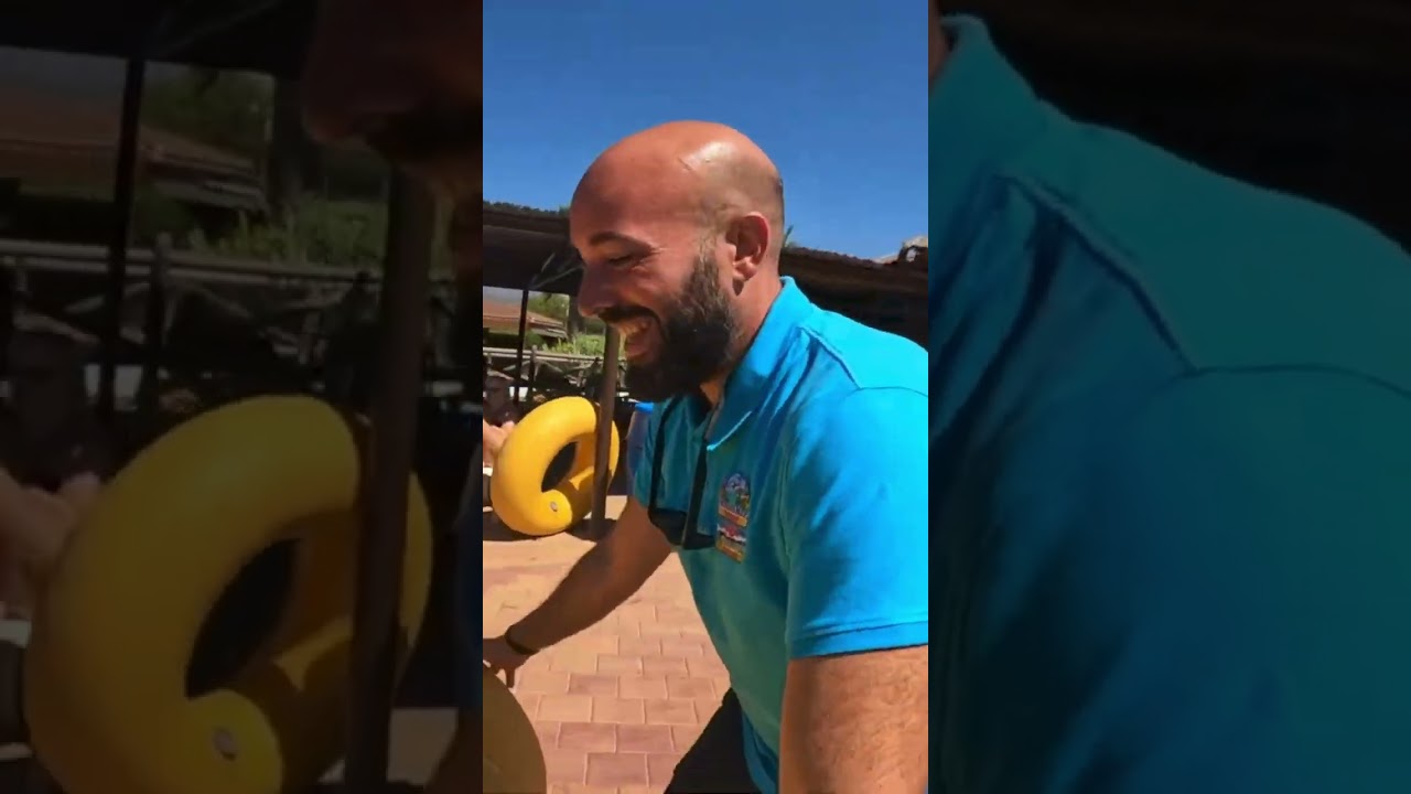 El CICLÓN de Aqualandia nos DESTROZA 🌀 ¿Te atreverías? #Shorts