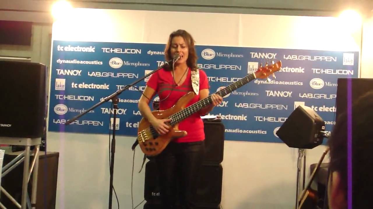 BASSIDA aka Ida Funkhouse 2009 YOKOHAMA