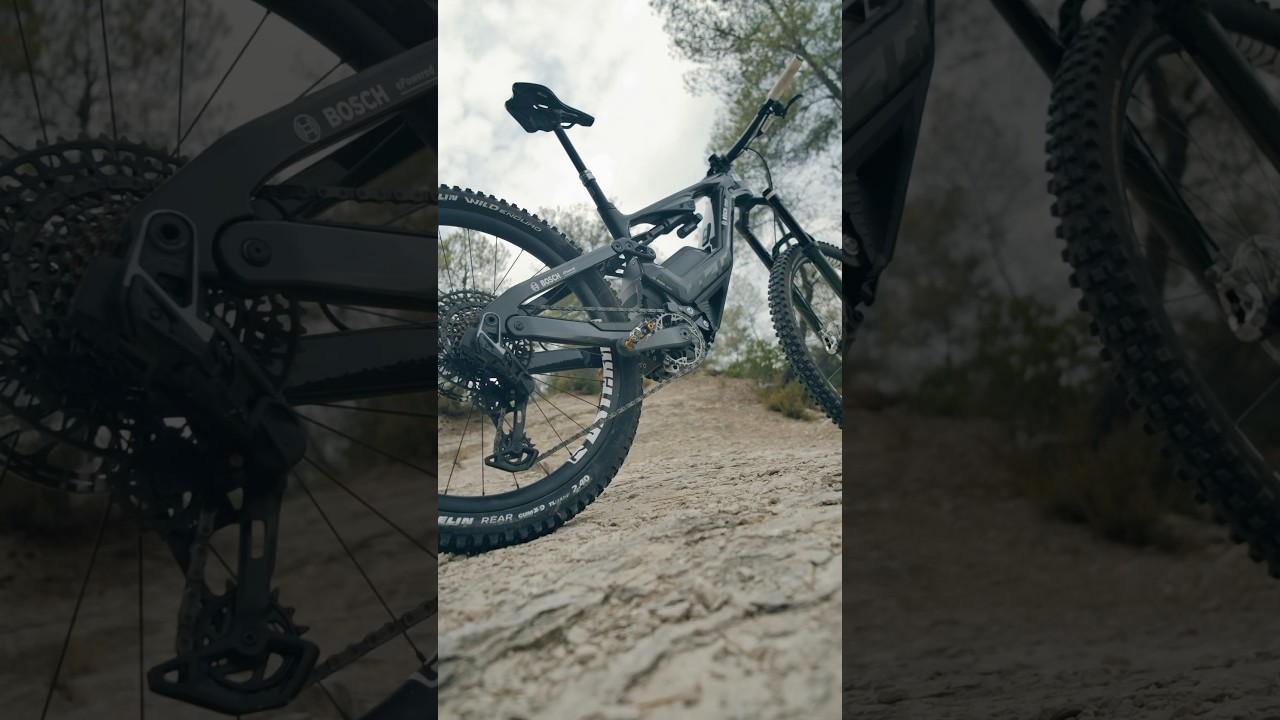 Chosen by the world champion Jérôme Gilloux, the Overvolt GLP III is built to dominate the trails.